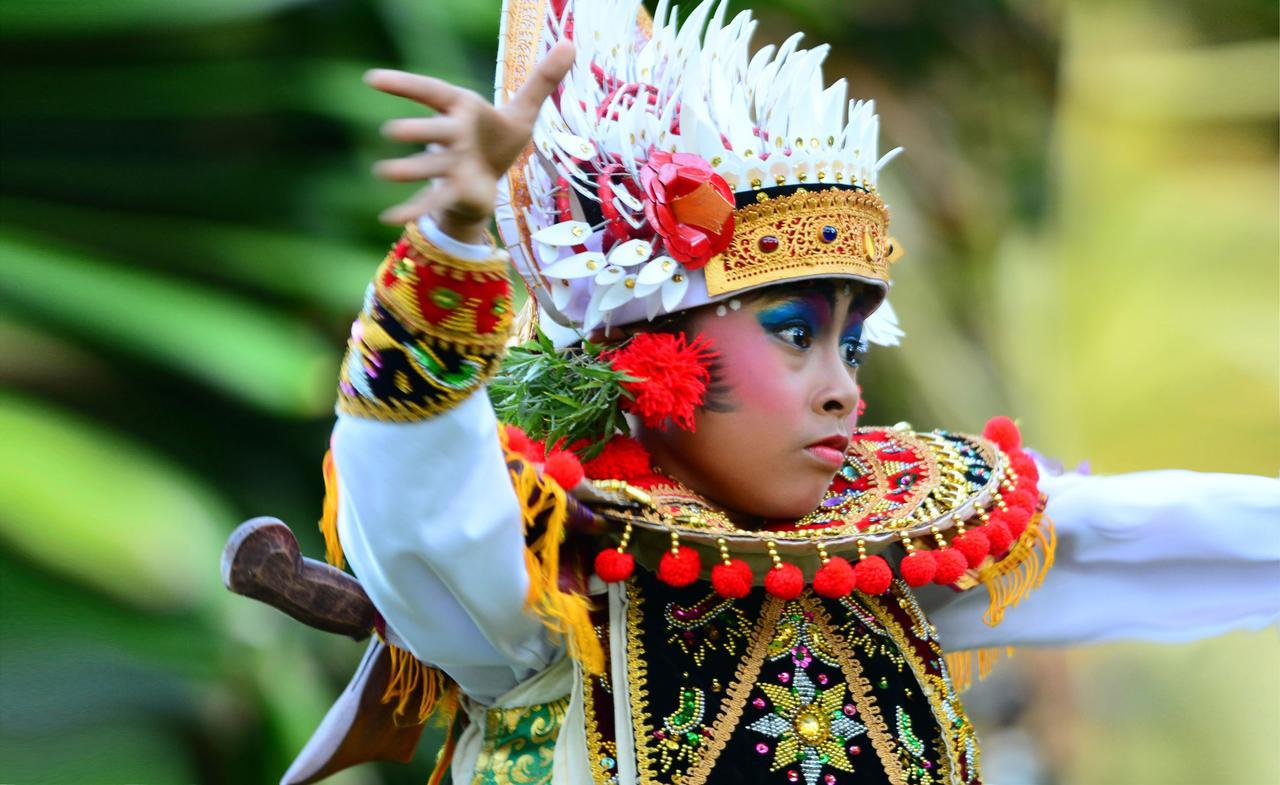 Ciliks Beach Garden Kubutambahan  Ngoại thất bức ảnh
